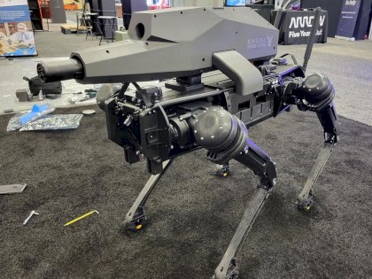 sword_spur_robot_dog_gun.jpeg