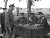 1944_kapitulation_witebsk_vasilevsky_chernyakovski_gollwitzer.jpg