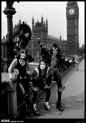 kiss-london-may-1976-i70457.jpg