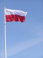polish flag on flagpole.jpg