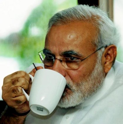 modi-chai_story_650_021214030859.jpg