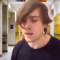 rapidsave.com_least_autistic_anime_fan-5vmk0uclq7eb1-480.mp4