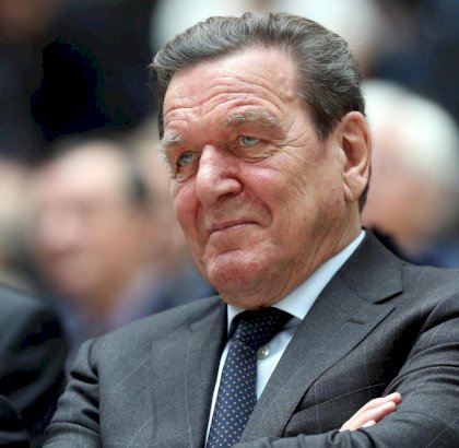 Gerhard-Schroeder-Book-Presentation.jpg
