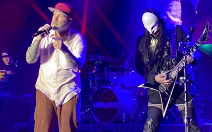 Limp_Bizkit_(cropped).jpg