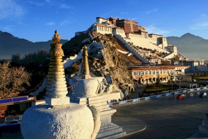 Morning-Potala.jpg