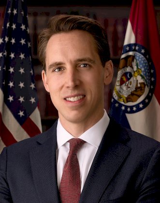 808px-Josh_Hawley,_official_portrait,_116th_congress.jpg