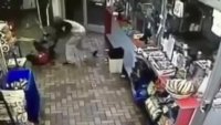 american customer2.mp4