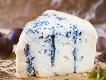 Fresh_Blue_Cheese_AdobeStock_132861311-copy.jpeg
