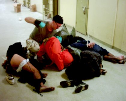 Abu_Ghraib_35.jpg