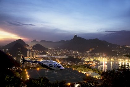 survol-en-helicoptere-rio-ceetiz-2.jpg