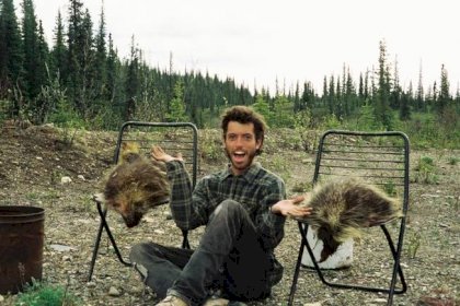 christopher-mccandless-the-man-who-lived-in-the-wild1-1457515411[1].jpg