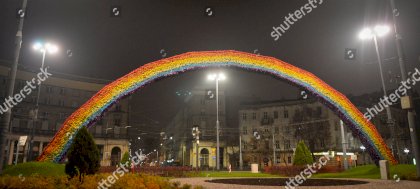 tecza-rainbow-arch-art-installation-still-intact-after-independence-day-warsaw-poland-shutterstock-editorial-4244306a.jpg