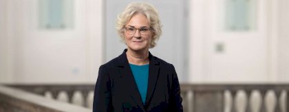 portrait-lambrecht-saeulenhalle.jpg