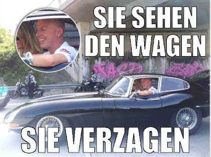 sie_sehen_den_wagen.jpg