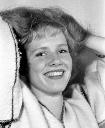 1959-spielte-liv-ullmann-in-ihrem-ersten-film-mit.png