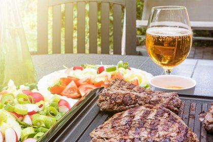 Foodpairing_BBQ_Bier-1300x867.jpg