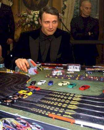 Bond gamble carrera.jpg