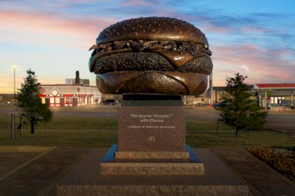 Rapid City monument.jpg