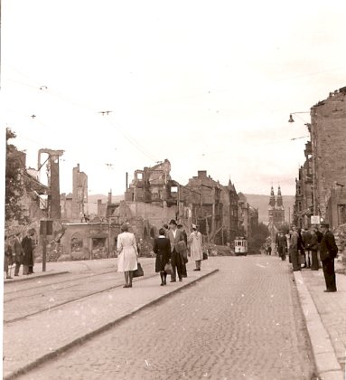 street-scene_2726853937_o.jpg