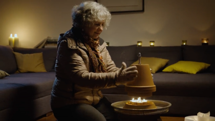 freezing-german-großmutti.png