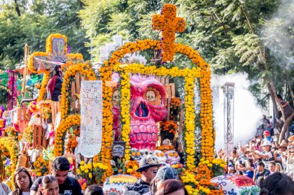 day-dead-dia-de-los-muertos-parade-mexico-city-mexico-october-90112057.jpg