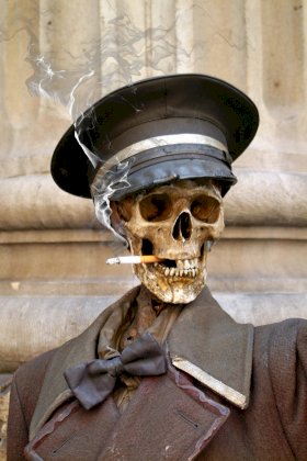 keep-smoking-1314098-1280x1920.jpg