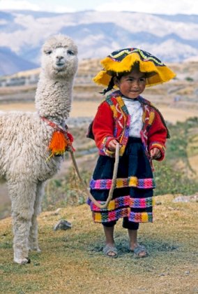 unimpressed Quechua girl with llama.jpg