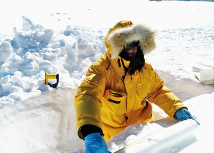 Antarctic-ice-core-via-AAD-1200x858.jpg