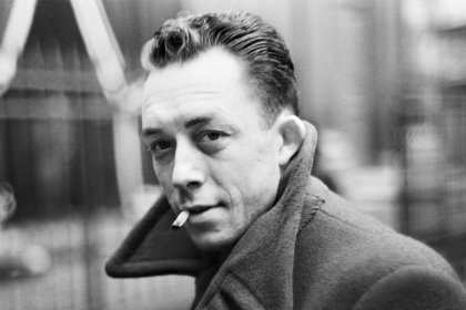 camus001.jpg