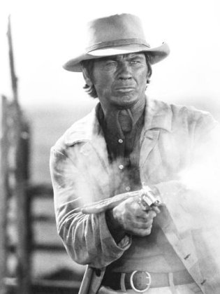 once-upon-a-time-in-the-west-charles-bronson-1968_u-L-Q12PFCN0.jpg