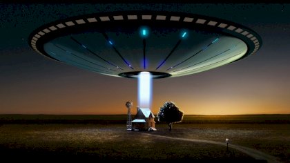 12-ufo-photo-landing-saucer.jpg