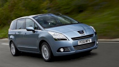 Peugeout 5008.jpg