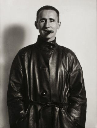 brecht.jpg