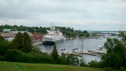 the-cruise-ship-clelia.jpg
