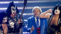 2087959502-gottschalk-kiss-g77aNPOLhef.jpg