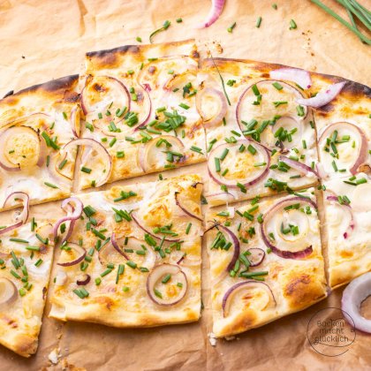 Flammkuchen-scaled.jpg