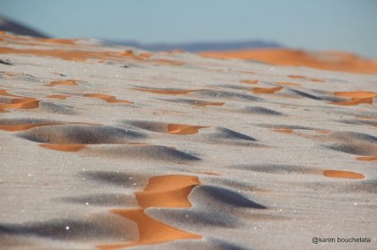 ain-sefra-algeria-snow-covered-sand-dunes-january-17-2022-b.jpg