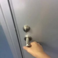 bitch_at_the_door.mp4